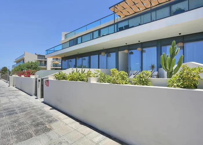 Kokomo Beachfront شقة *