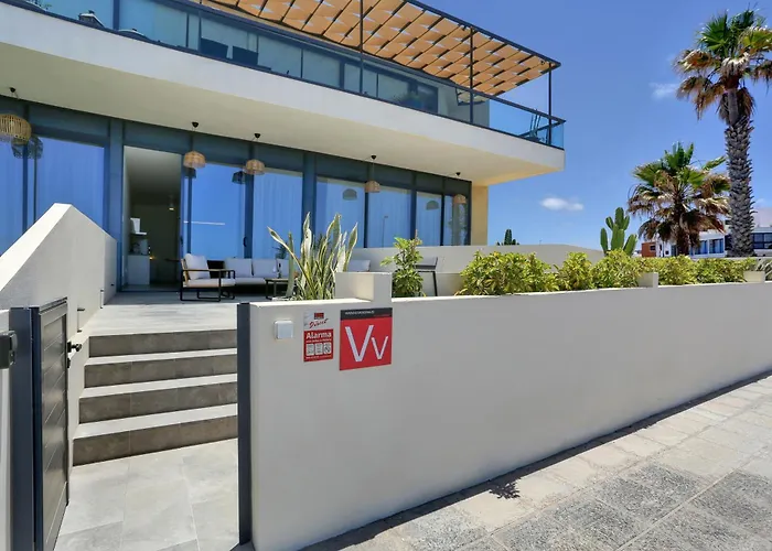 شقة Kokomo Beachfront